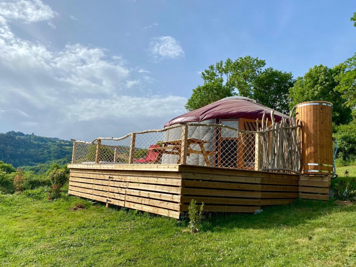 Yourte 2-4 Personnes Avec Spa Saint-Laurent-de-Levezou Bagian luar foto